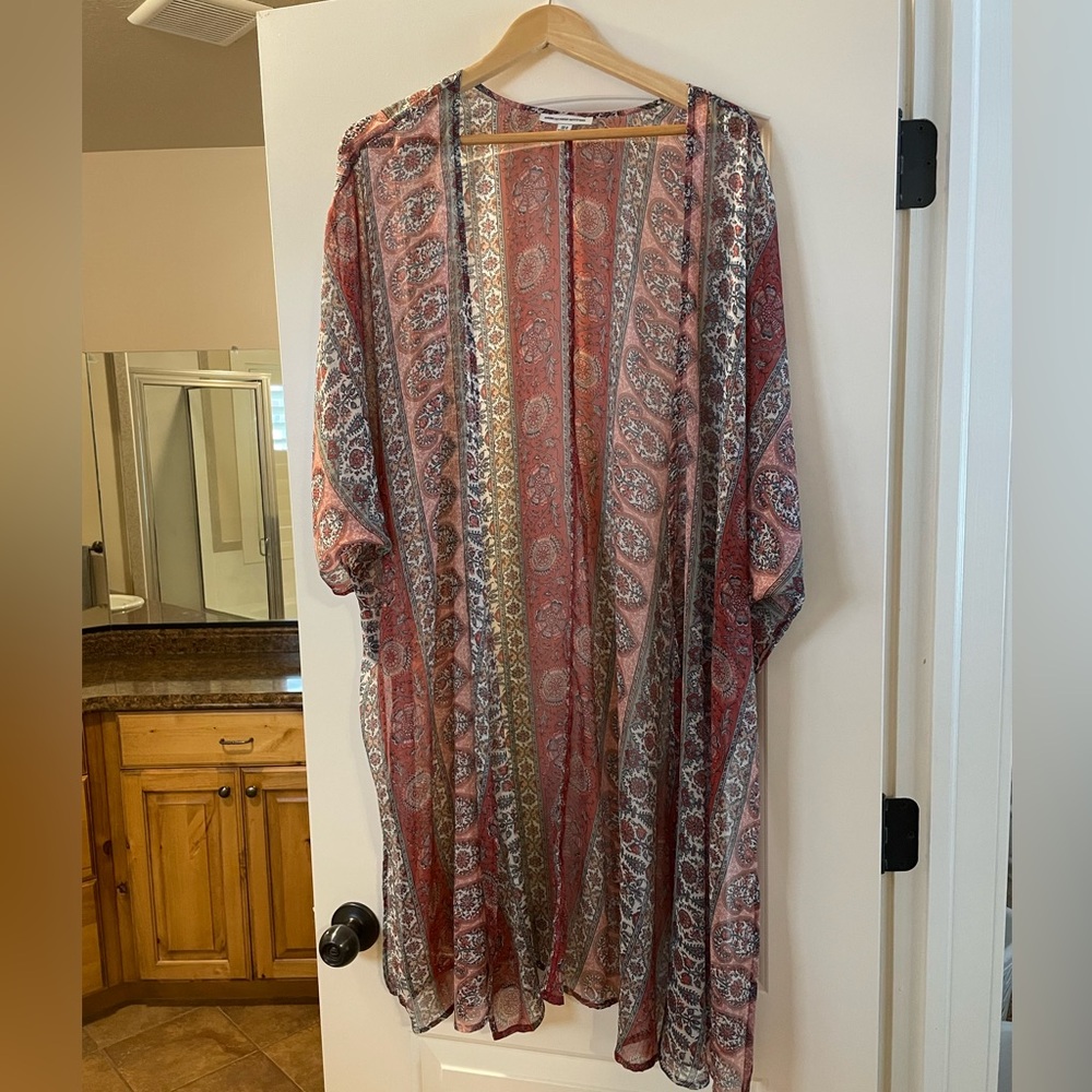 American Eagle Sheer Kimono